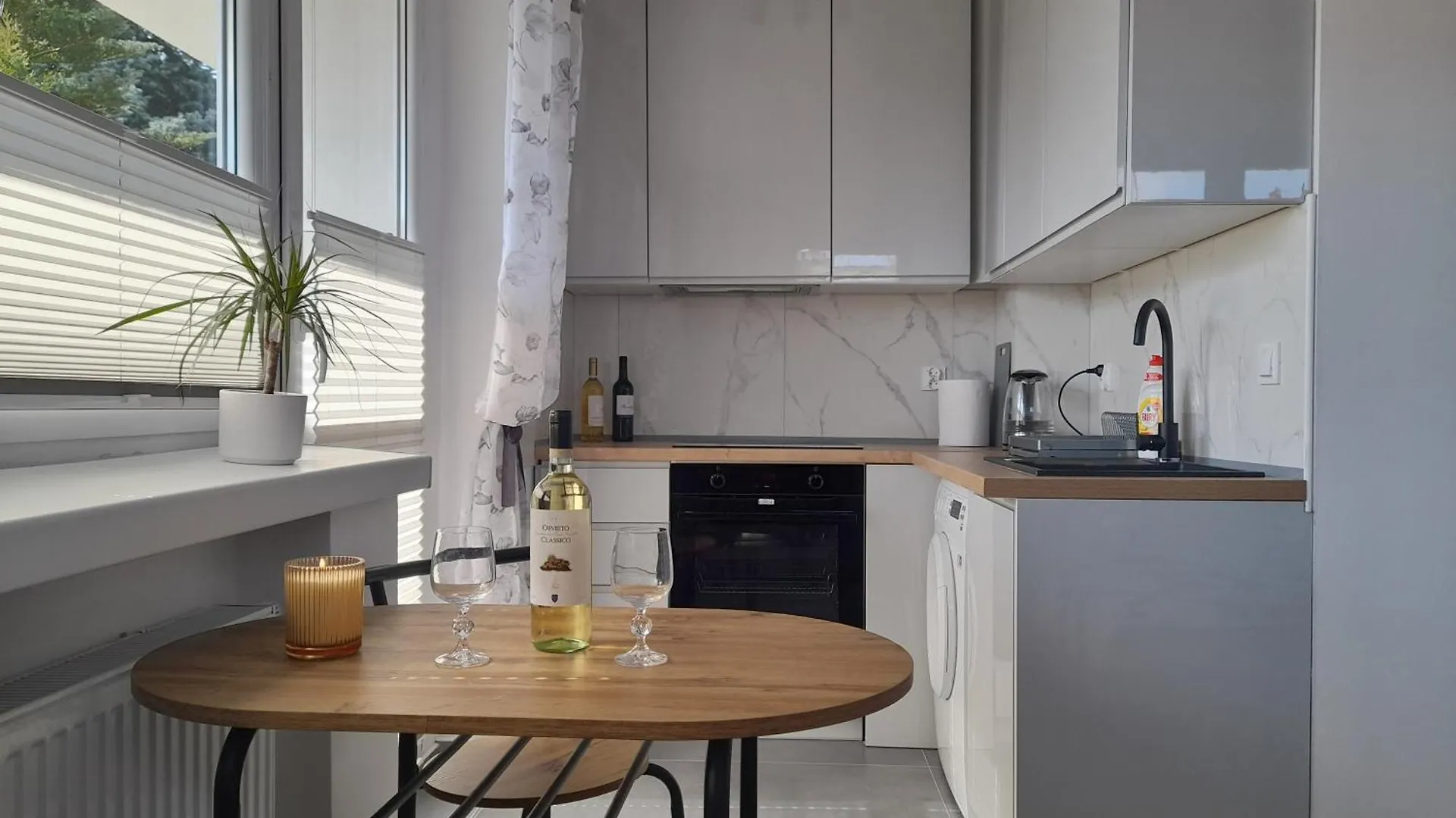 Apartament Plaszow Krasków 0*,